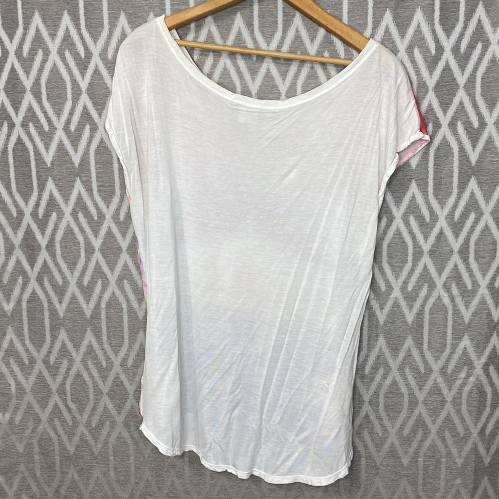 Forever 21 Shirt Boatneck Short Sleeve Printed Tee Size: Small - Picture 3 of 3